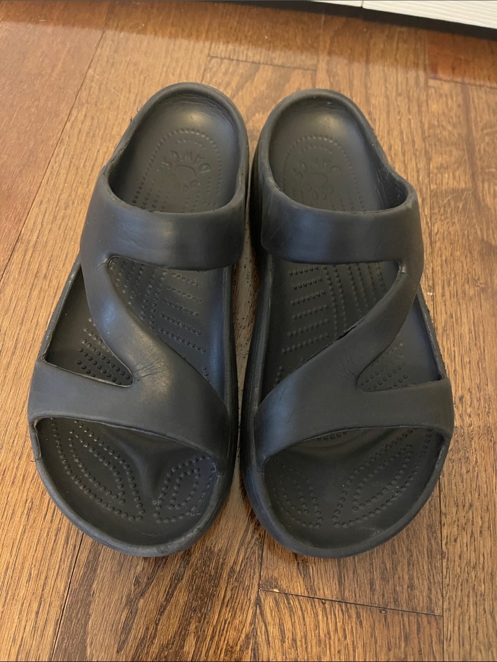 Dawgs Black Slide Sandals for Women